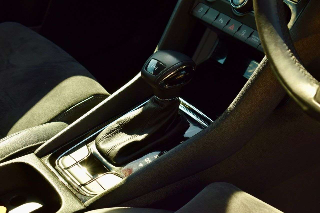 2018 SKODA KAROQ 2018 SKODA KAROQ