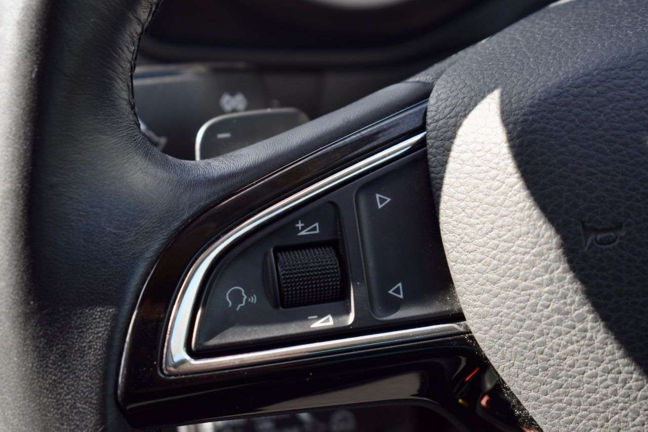 2018 SKODA KAROQ 2018 SKODA KAROQ