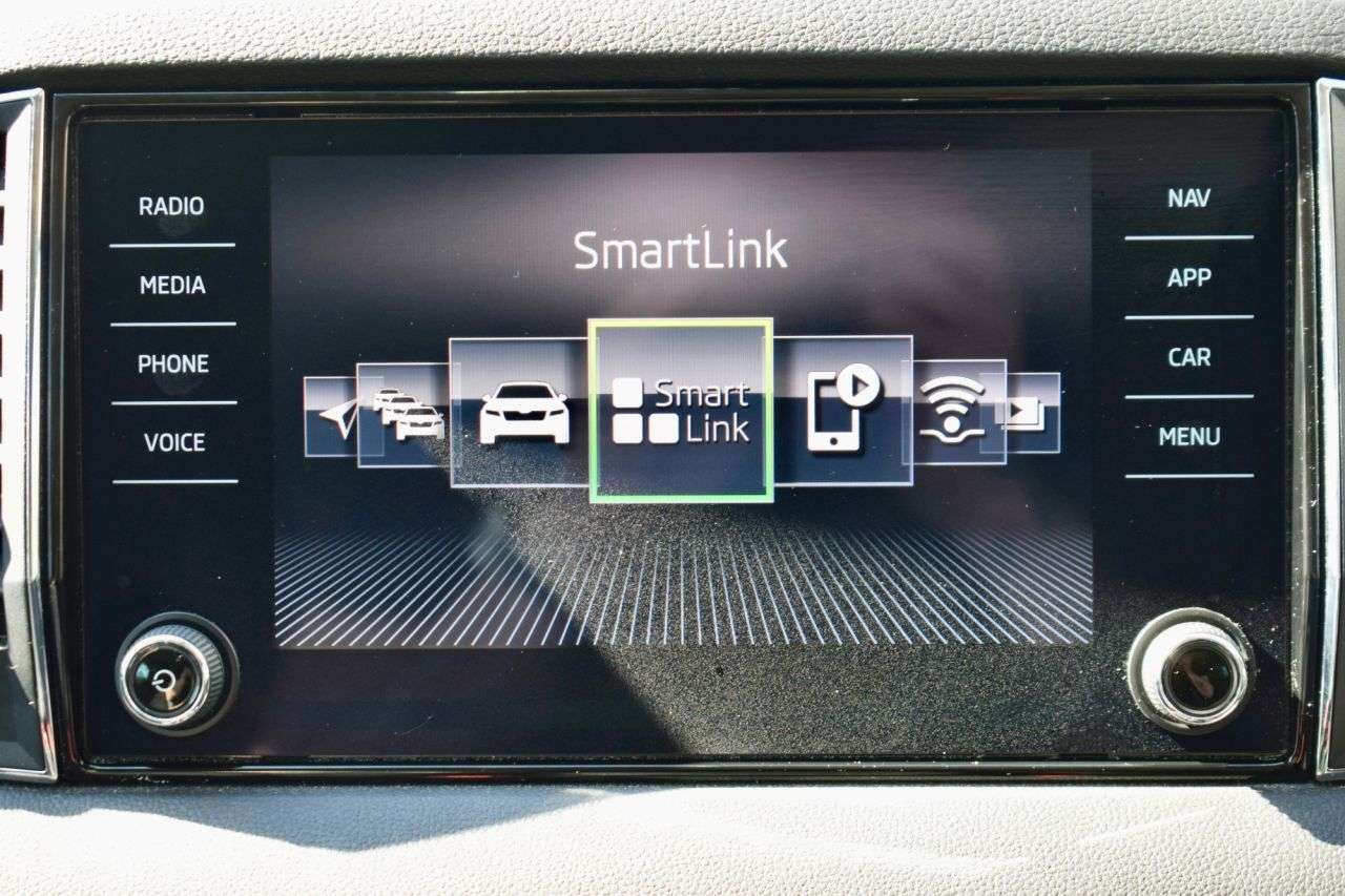 2018 SKODA KAROQ 2018 SKODA KAROQ