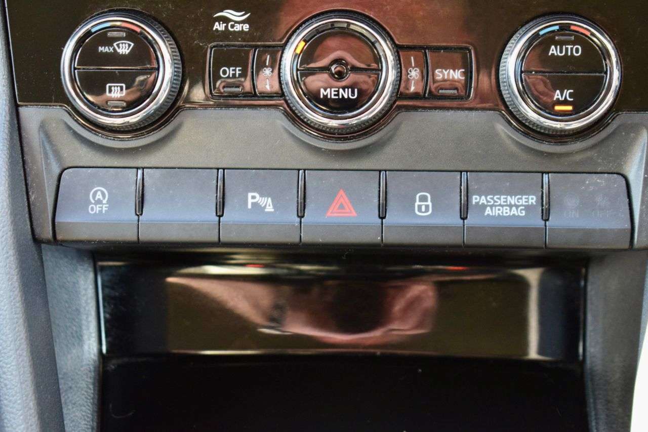 2018 SKODA KAROQ 2018 SKODA KAROQ