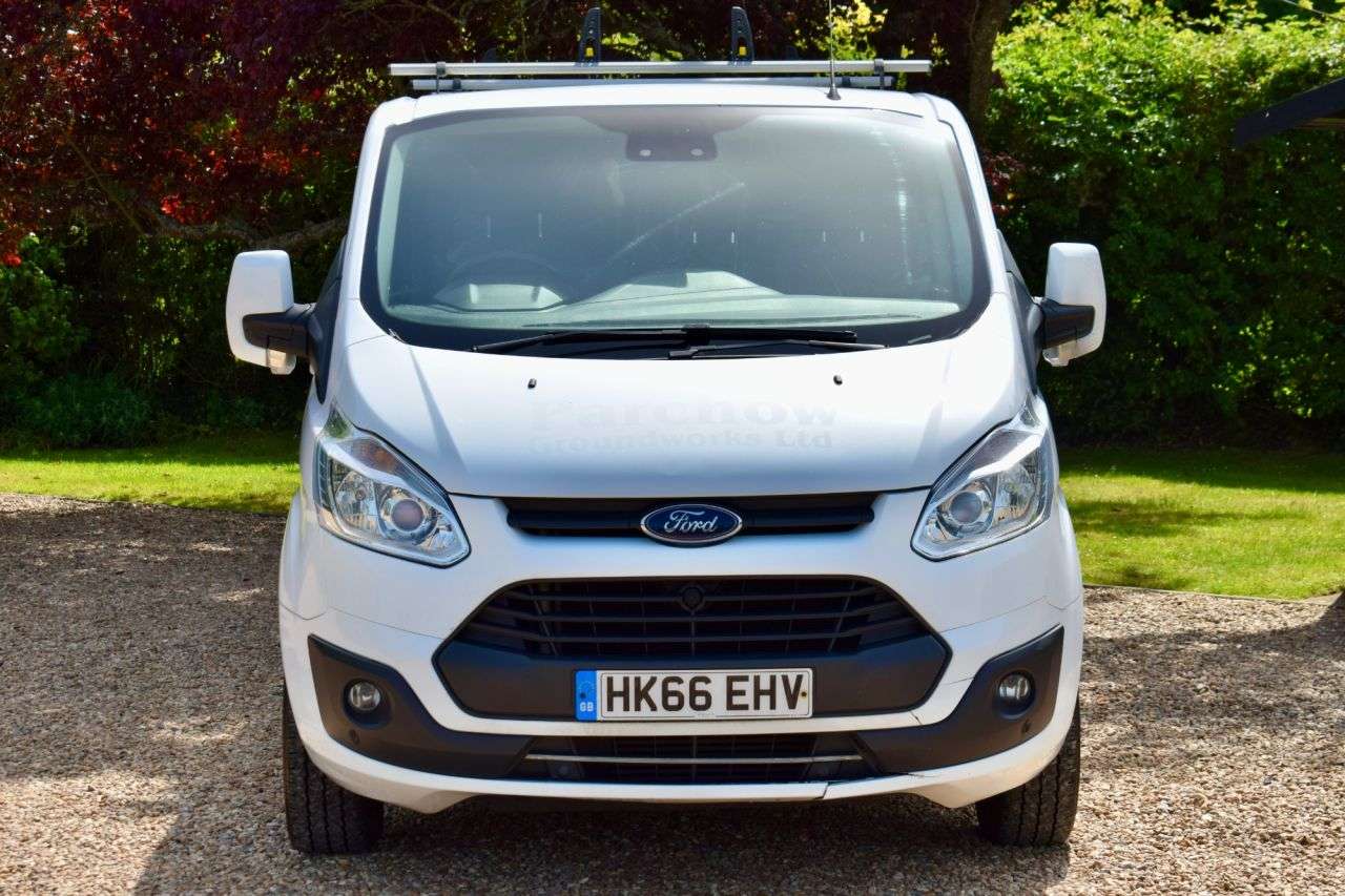 A 2016 FORD TRANSIT CUSTOM 2.0 TDCi 290 Limited Panel Van 5dr Diesel Manual L2 H2 (170 g/km, 128 bhp) A 2016 FORD TRANSIT CUSTOM 2.0 TDCi 290 Limited Panel Van 5dr Diesel Manual L2 H2 (170 g/km, 128 bhp)