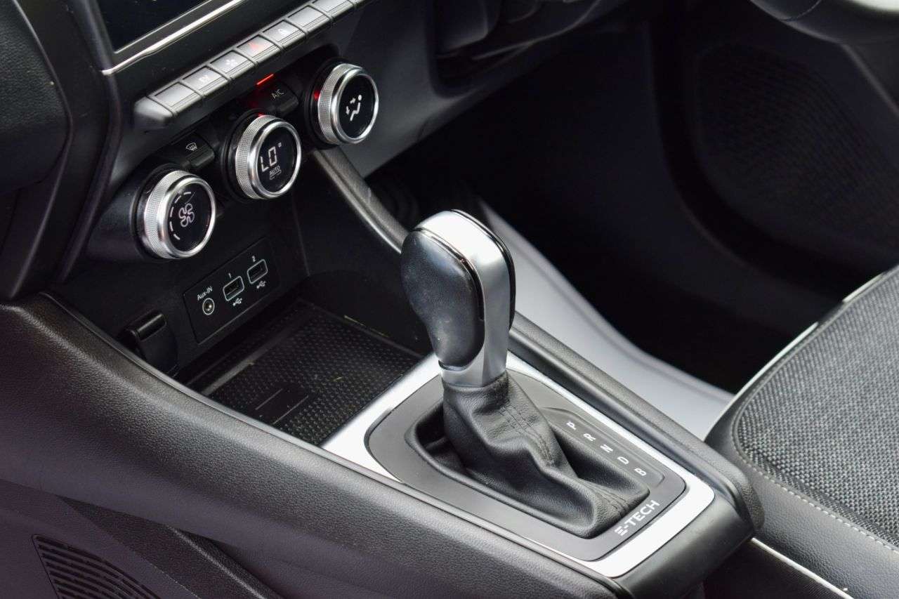2022 RENAULT CAPTUR 2022 RENAULT CAPTUR