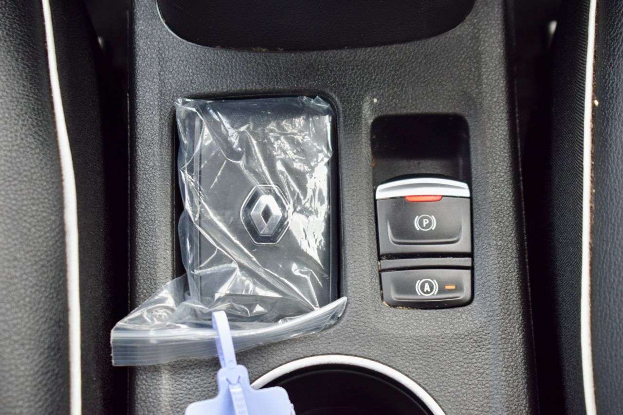 2022 RENAULT CAPTUR 2022 RENAULT CAPTUR