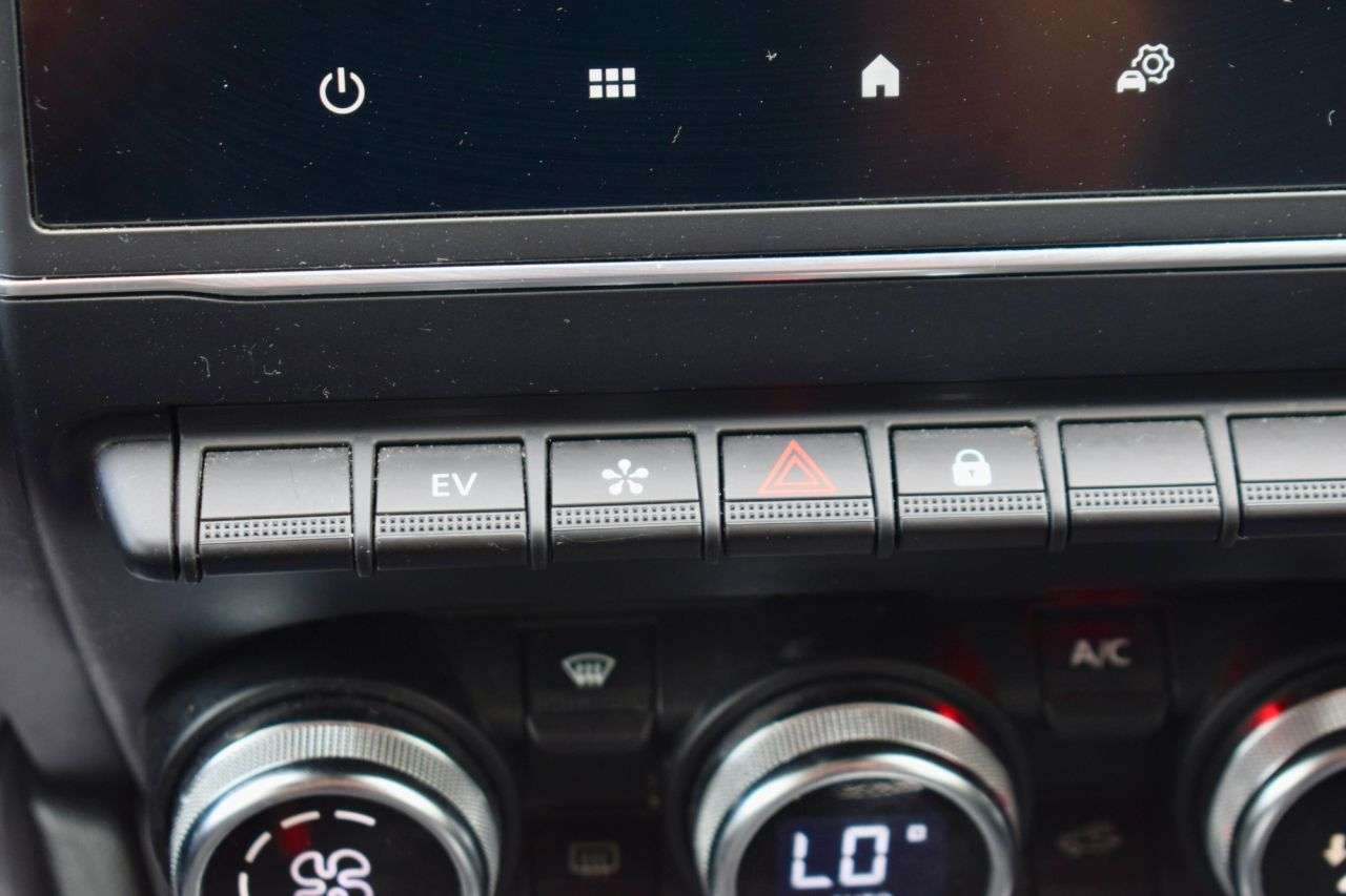2022 RENAULT CAPTUR 2022 RENAULT CAPTUR