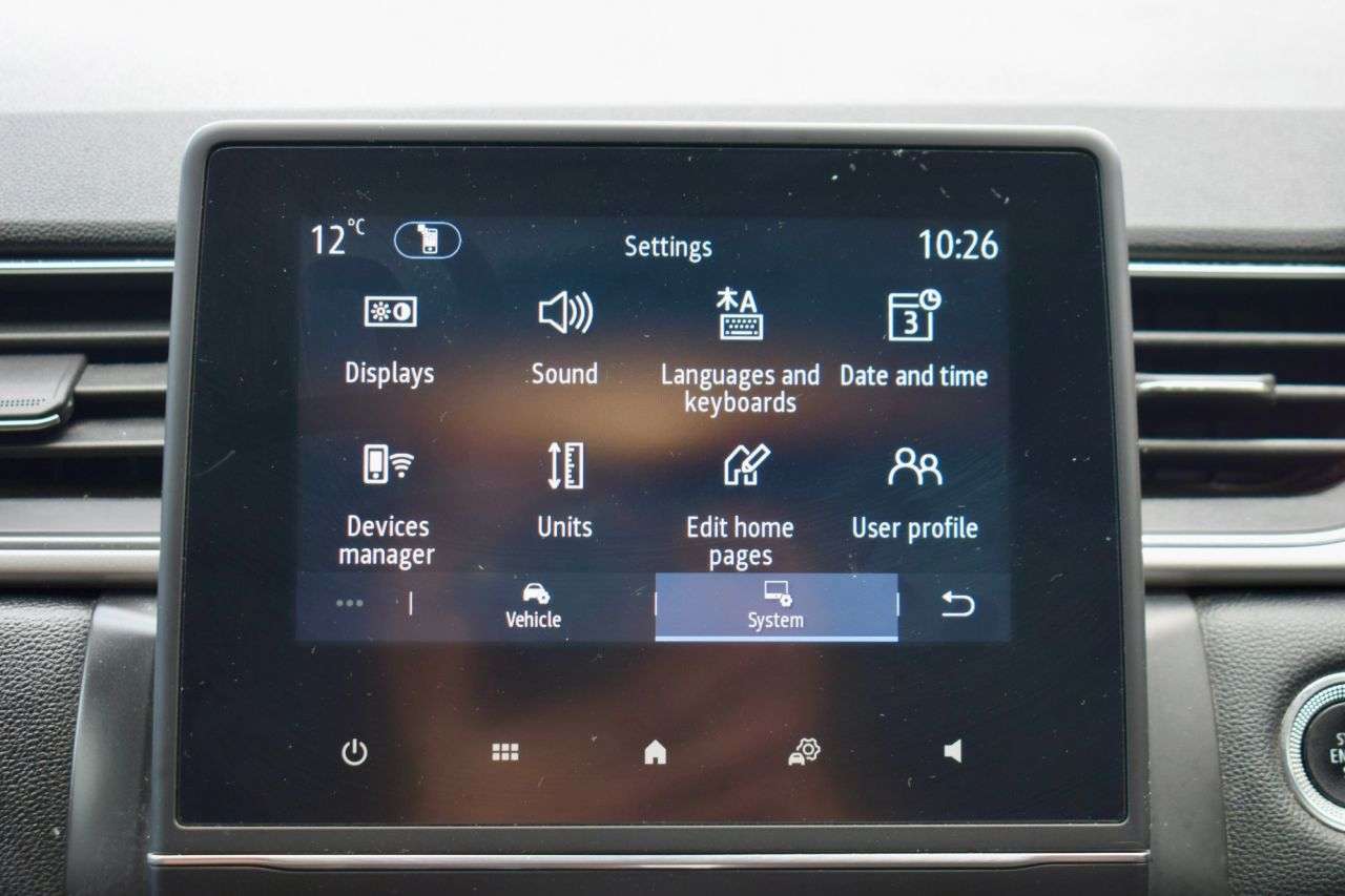 2022 RENAULT CAPTUR 2022 RENAULT CAPTUR
