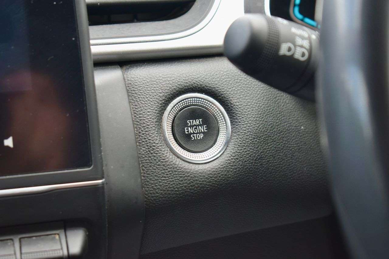 2022 RENAULT CAPTUR 2022 RENAULT CAPTUR