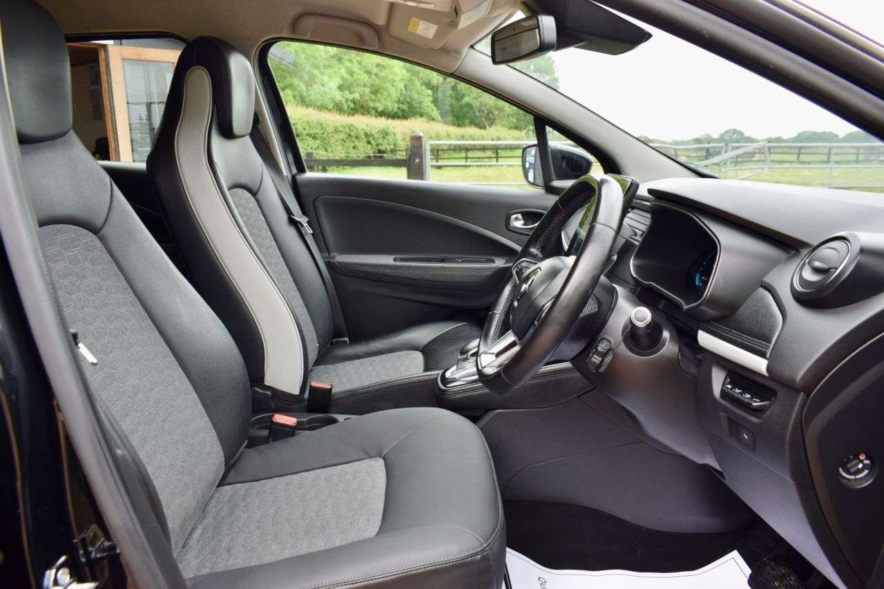 2021 RENAULT ZOE 2021 RENAULT ZOE