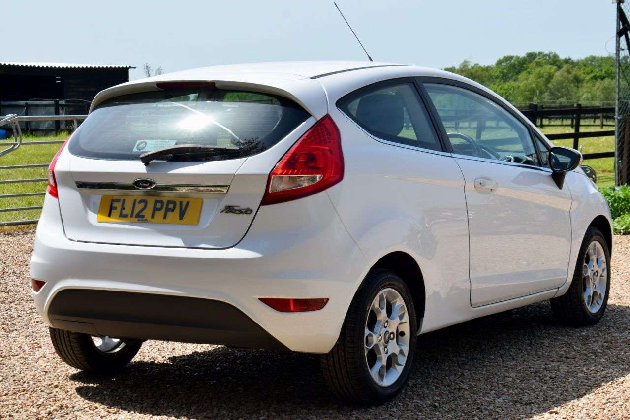 2012 FORD FIESTA 2012 FORD FIESTA