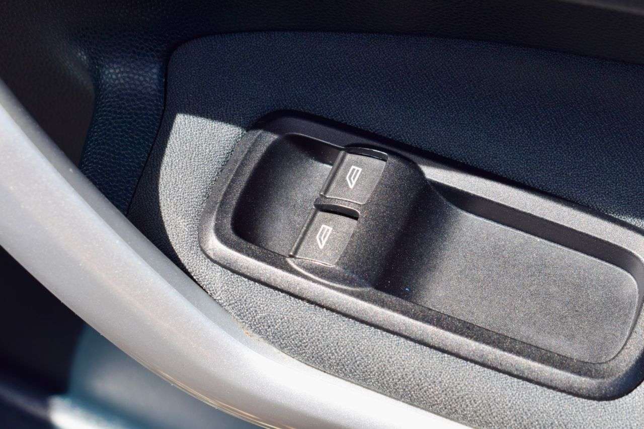 2012 FORD FIESTA 2012 FORD FIESTA