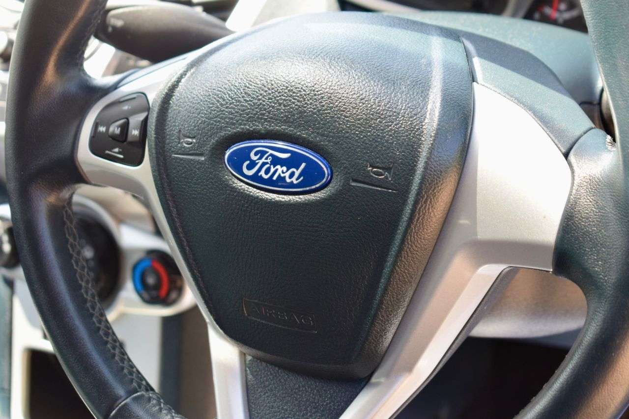 2012 FORD FIESTA 2012 FORD FIESTA