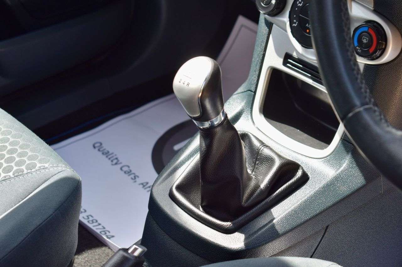 2012 FORD FIESTA 2012 FORD FIESTA