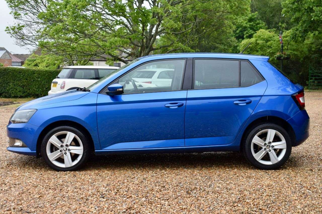 2017 SKODA FABIA 2017 SKODA FABIA