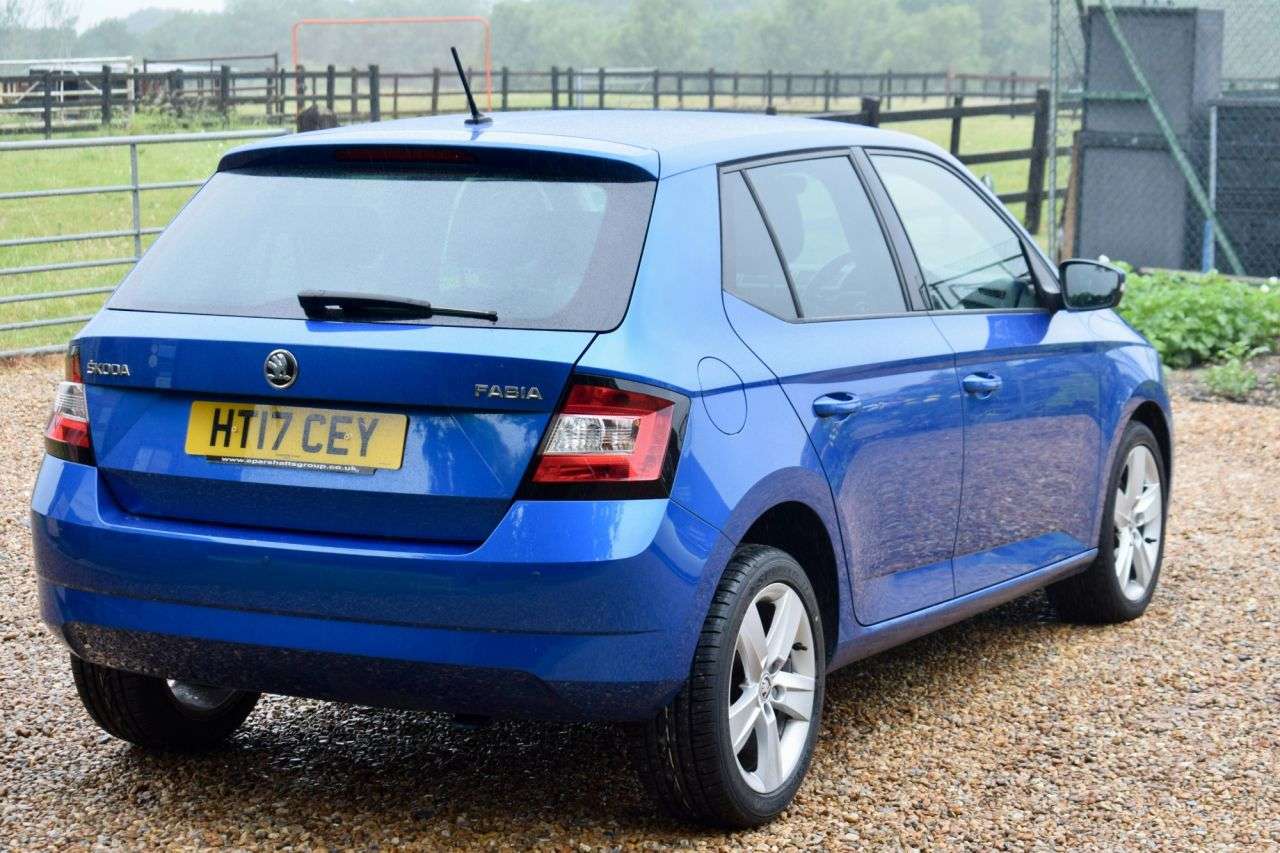 2017 SKODA FABIA 2017 SKODA FABIA