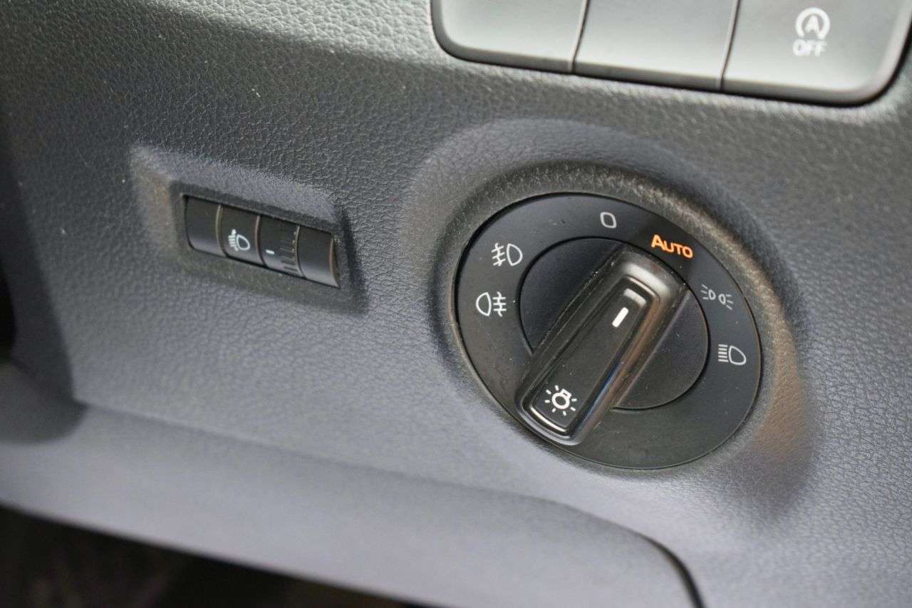 2017 SKODA FABIA 2017 SKODA FABIA