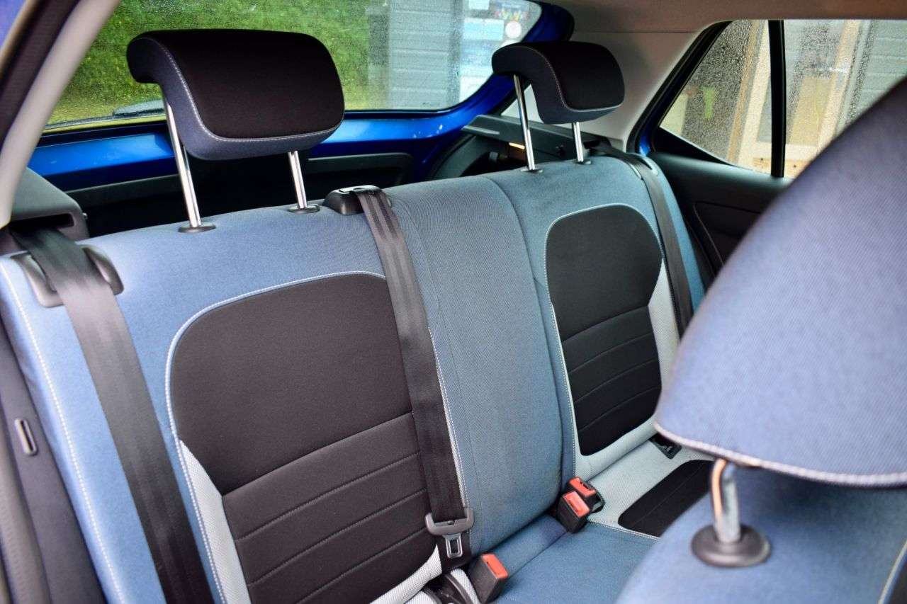 2017 SKODA FABIA 2017 SKODA FABIA