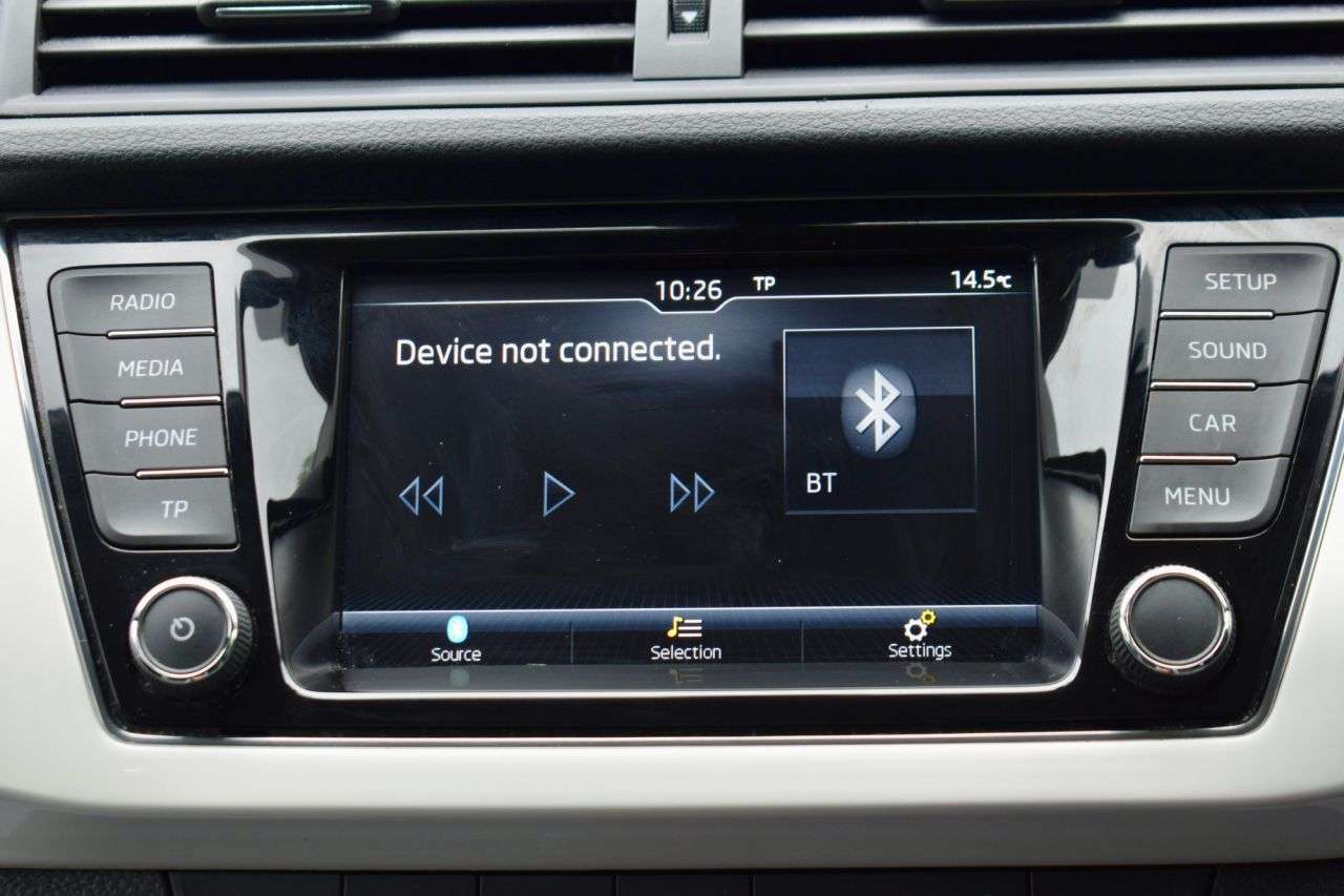 2017 SKODA FABIA 2017 SKODA FABIA