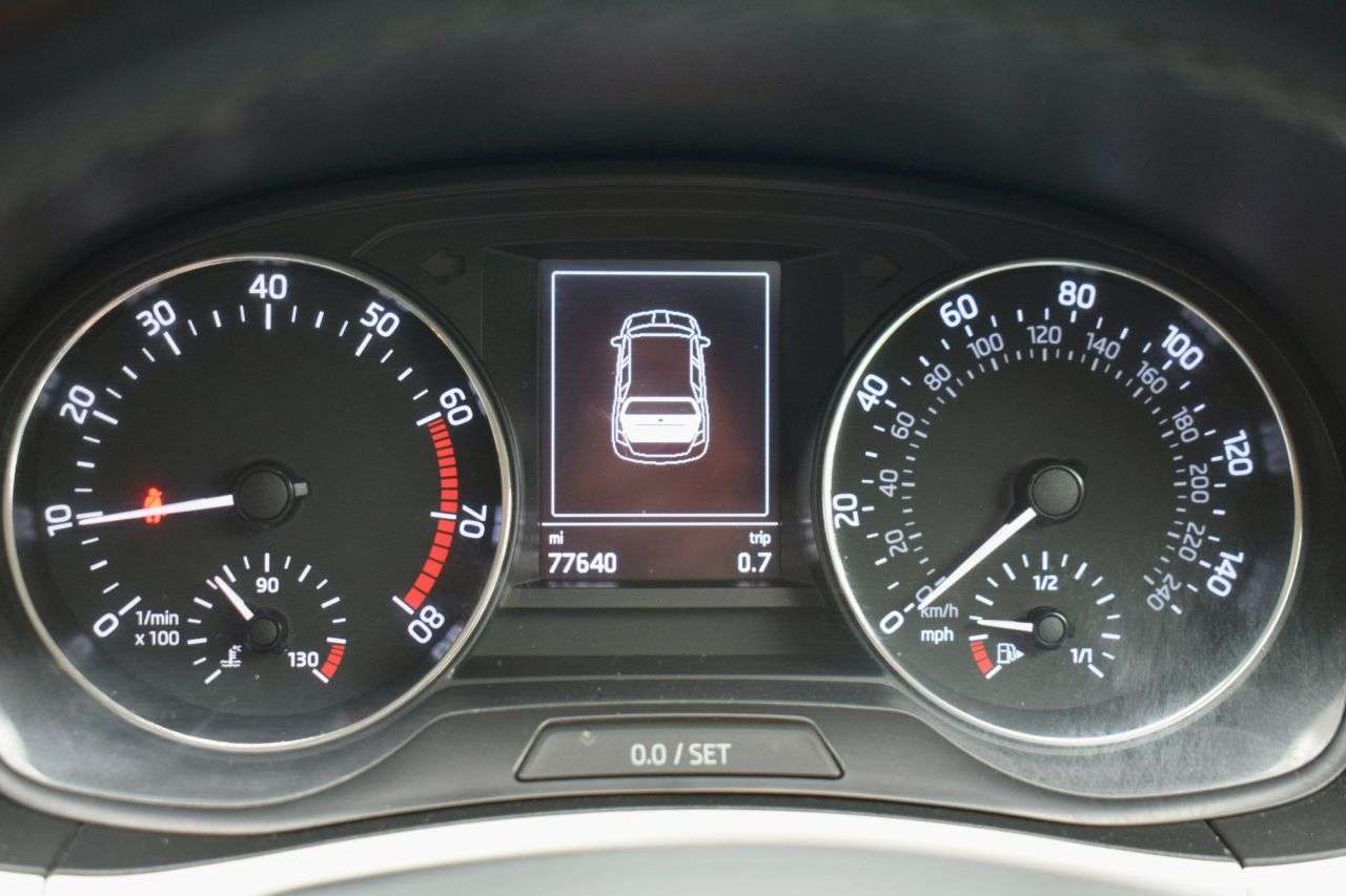 2017 SKODA FABIA 2017 SKODA FABIA