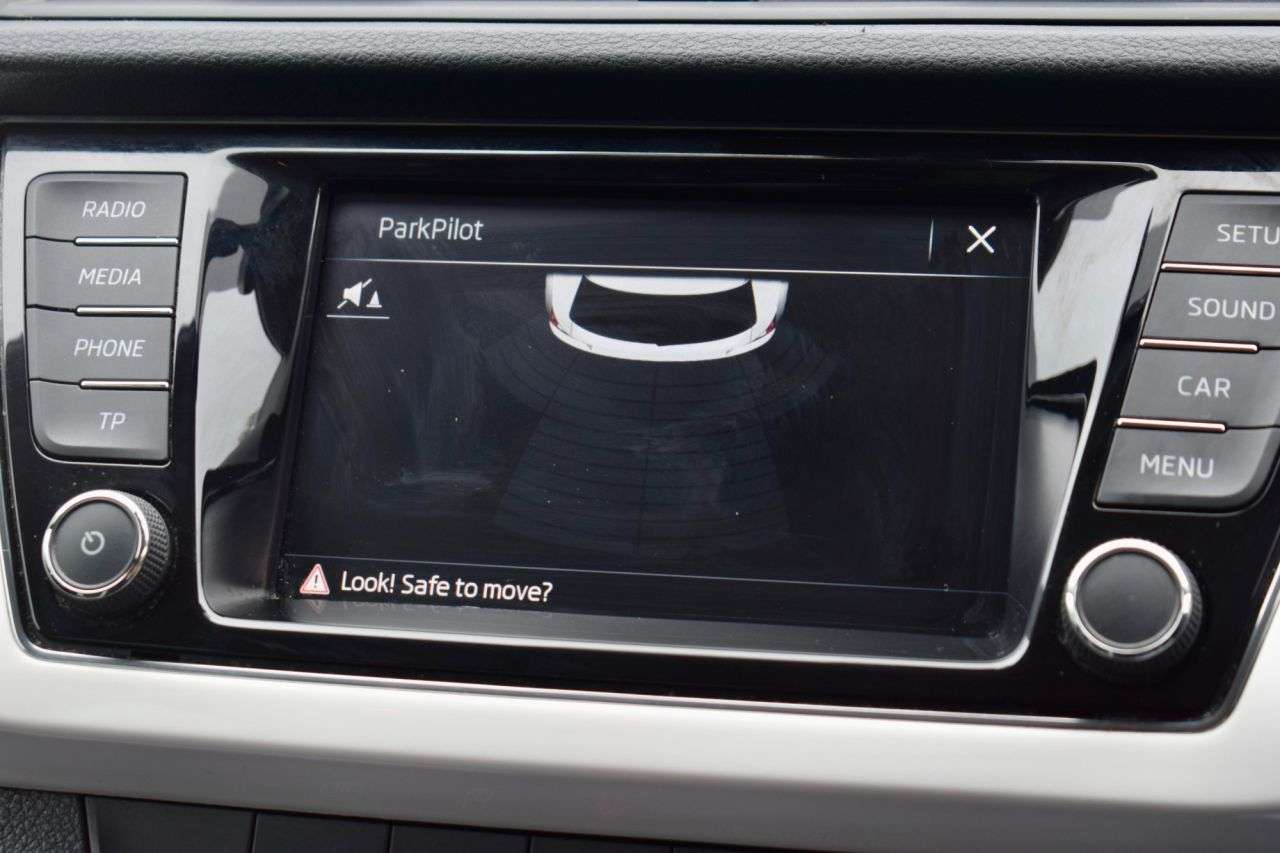 2017 SKODA FABIA 2017 SKODA FABIA
