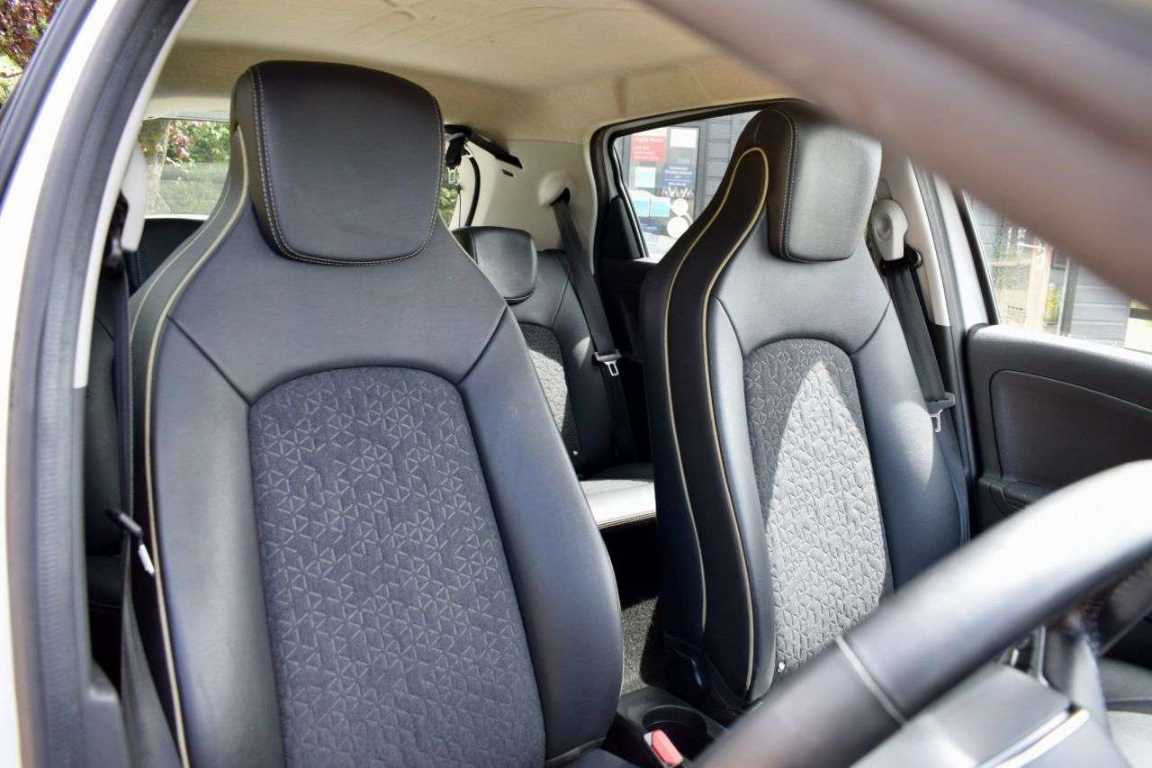 2023 RENAULT ZOE 2023 RENAULT ZOE