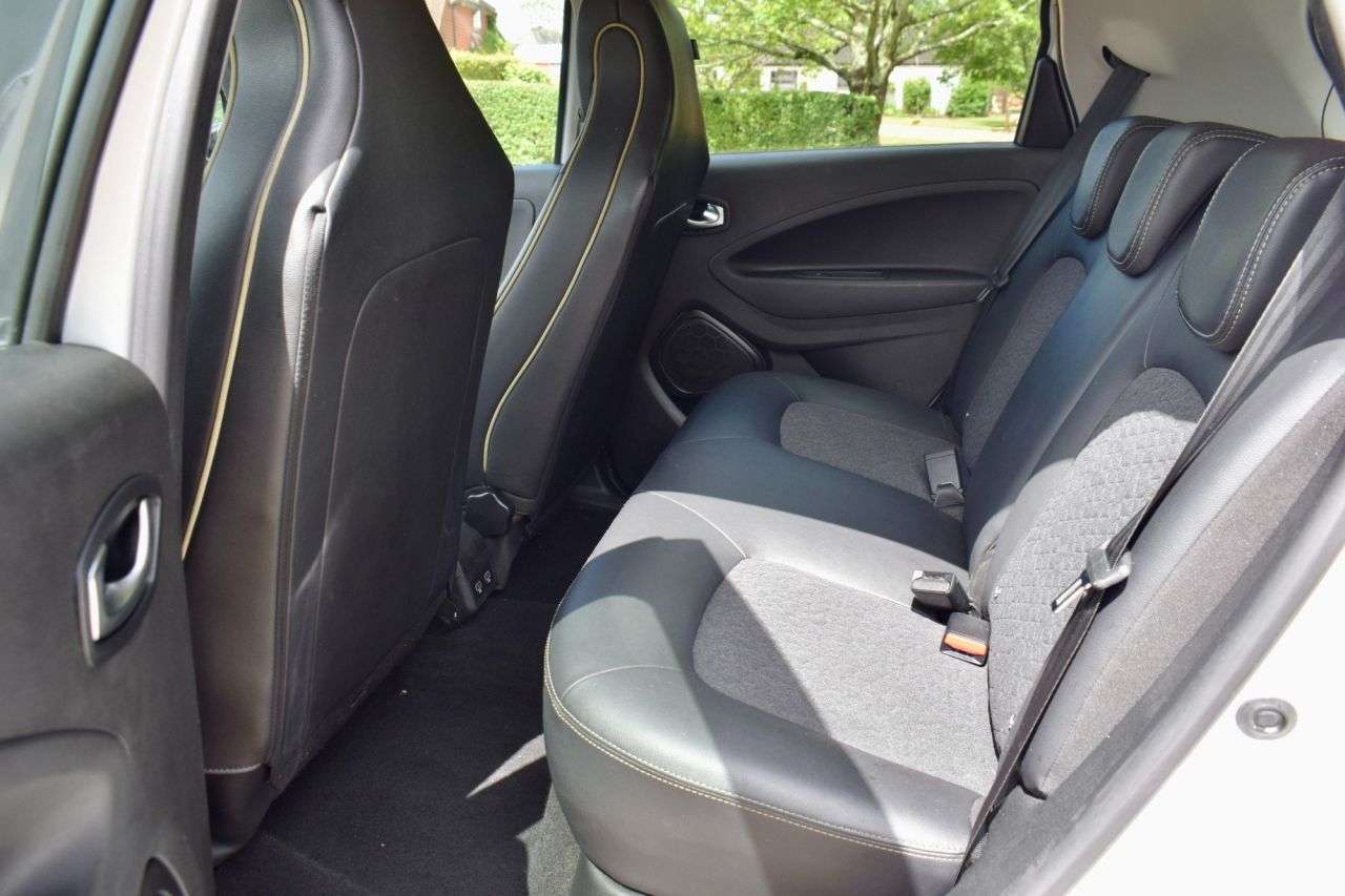 2023 RENAULT ZOE 2023 RENAULT ZOE