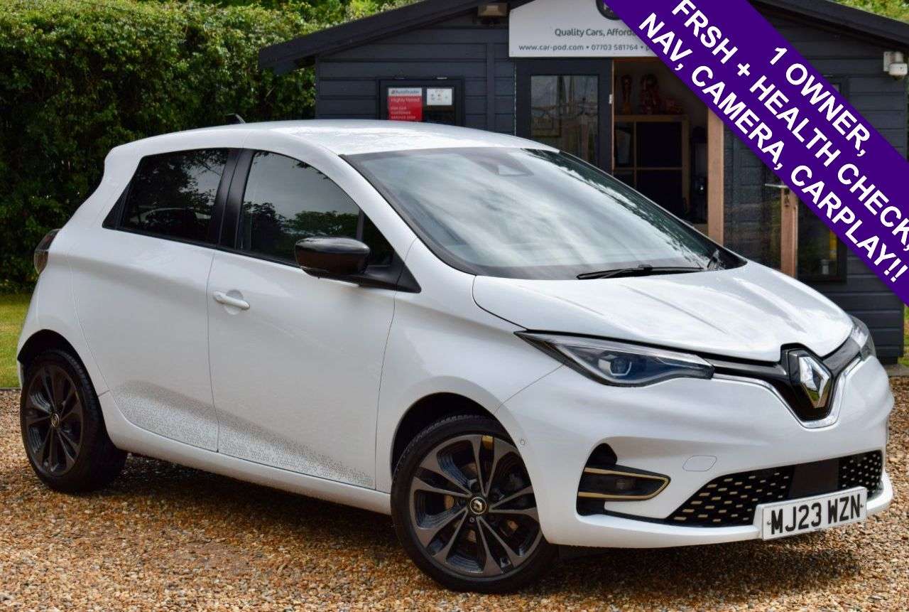A 2023 RENAULT ZOE R135 EV50 52kWh Iconic Hatchback 5dr Electric Auto (Boost Charge) (134 bhp) A 2023 RENAULT ZOE R135 EV50 52kWh Iconic Hatchback 5dr Electric Auto (Boost Charge) (134 bhp)