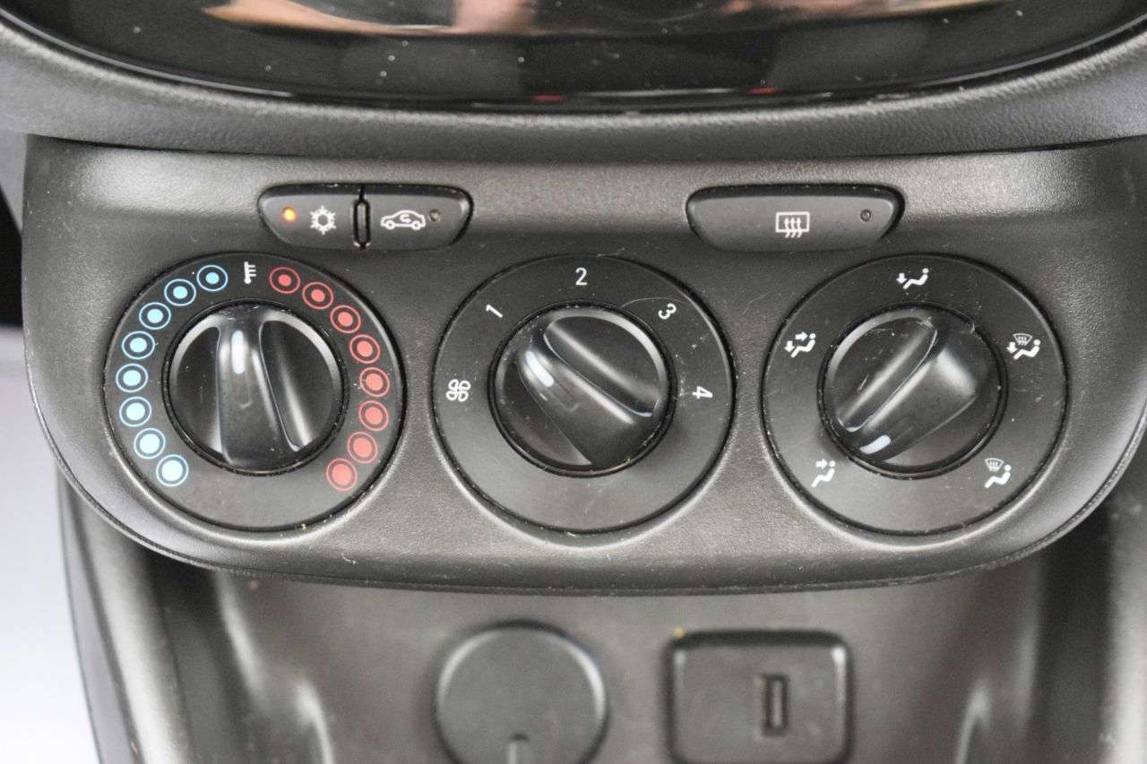 2018 VAUXHALL CORSA 2018 VAUXHALL CORSA