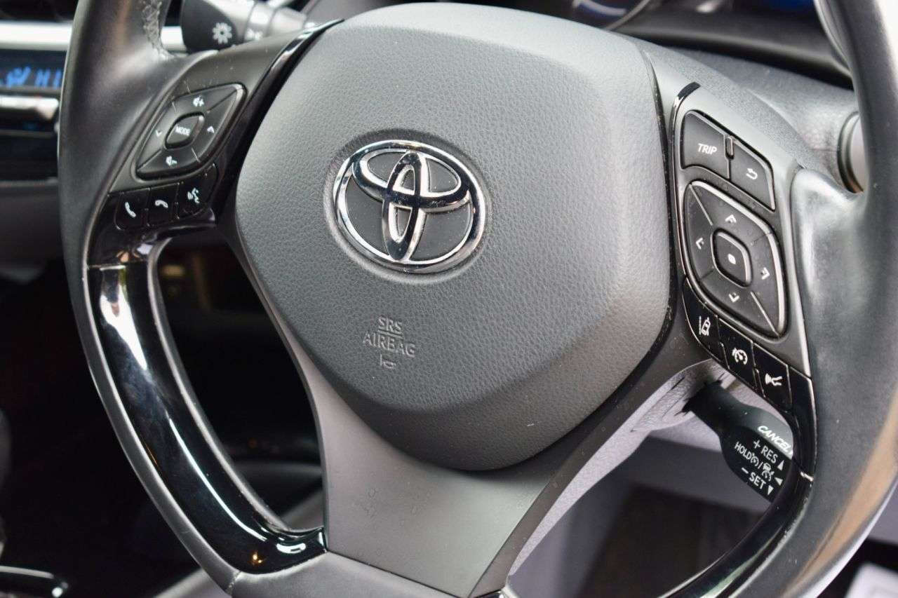 2018 TOYOTA C-HR 2018 TOYOTA C-HR
