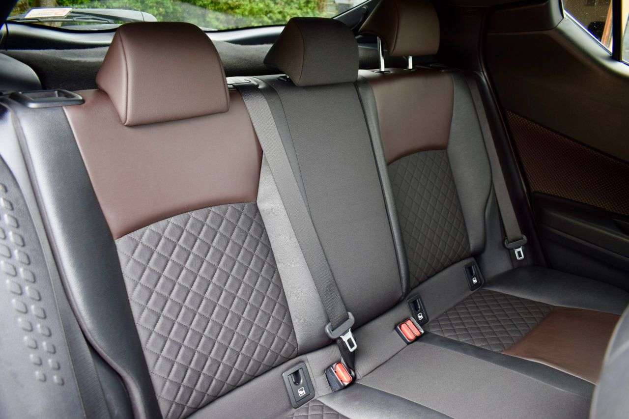2018 TOYOTA C-HR 2018 TOYOTA C-HR