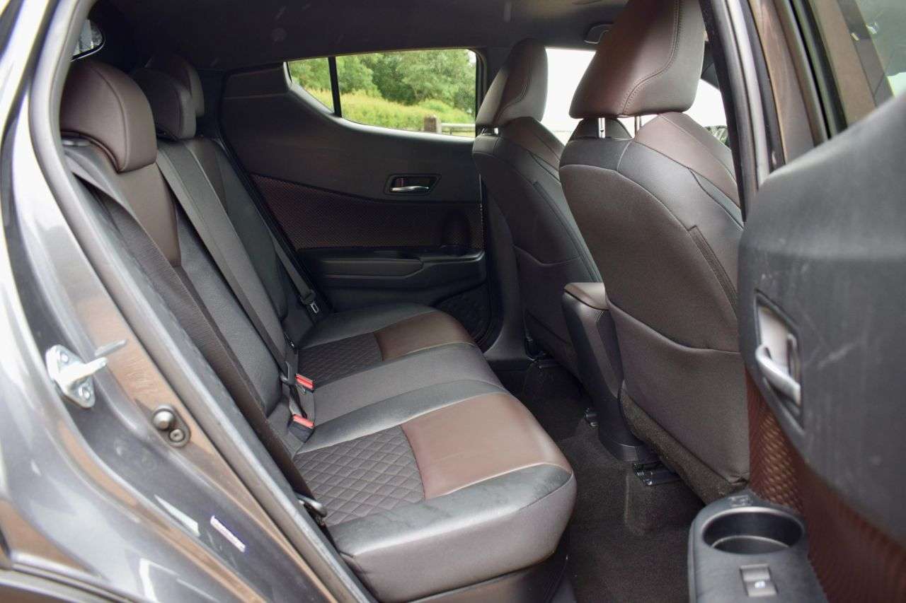 2018 TOYOTA C-HR 2018 TOYOTA C-HR
