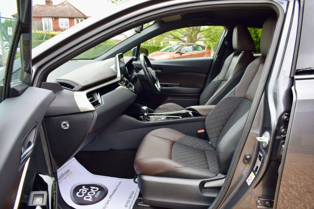 2018 TOYOTA C-HR 2018 TOYOTA C-HR