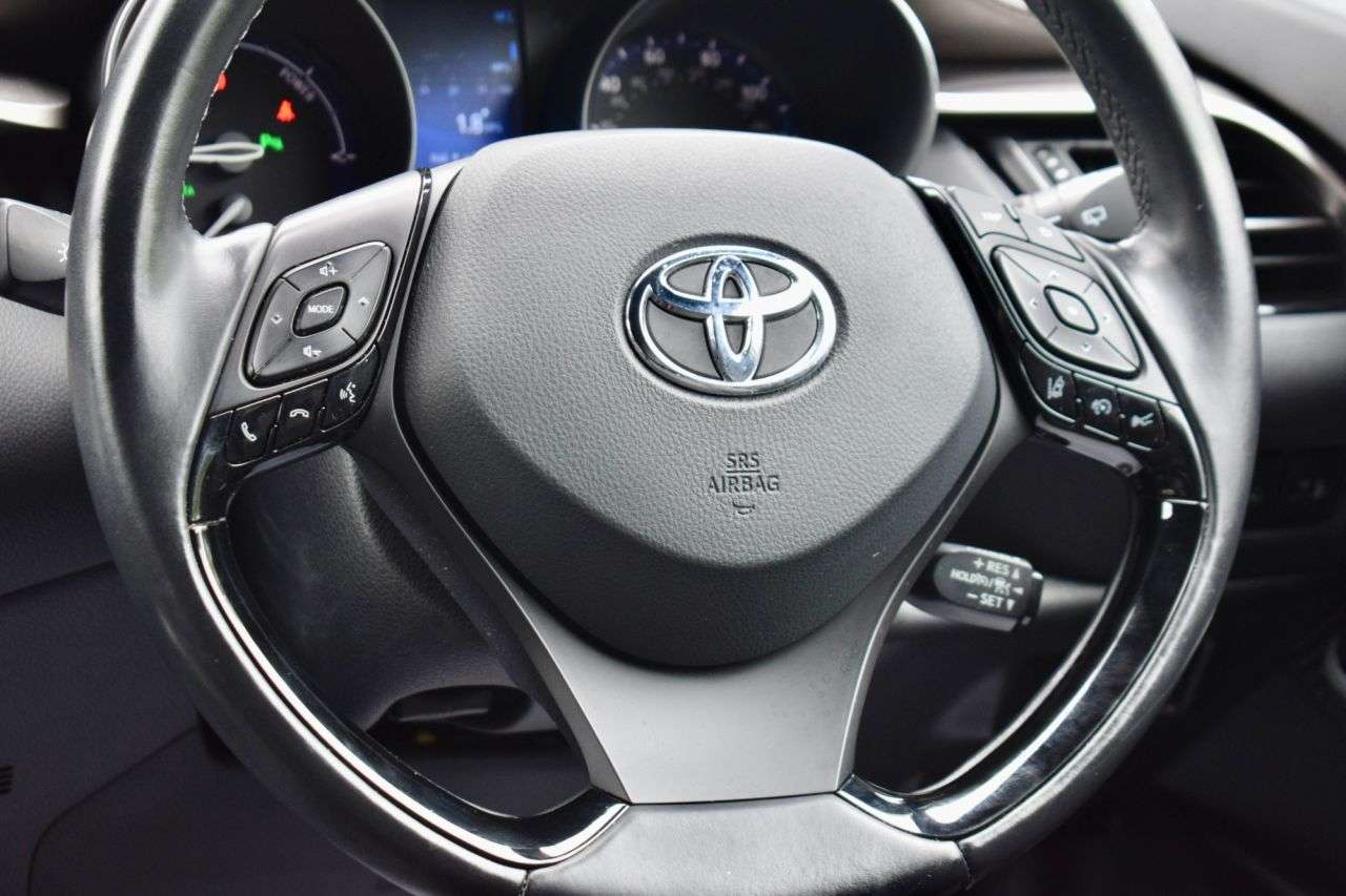 2018 TOYOTA C-HR 2018 TOYOTA C-HR