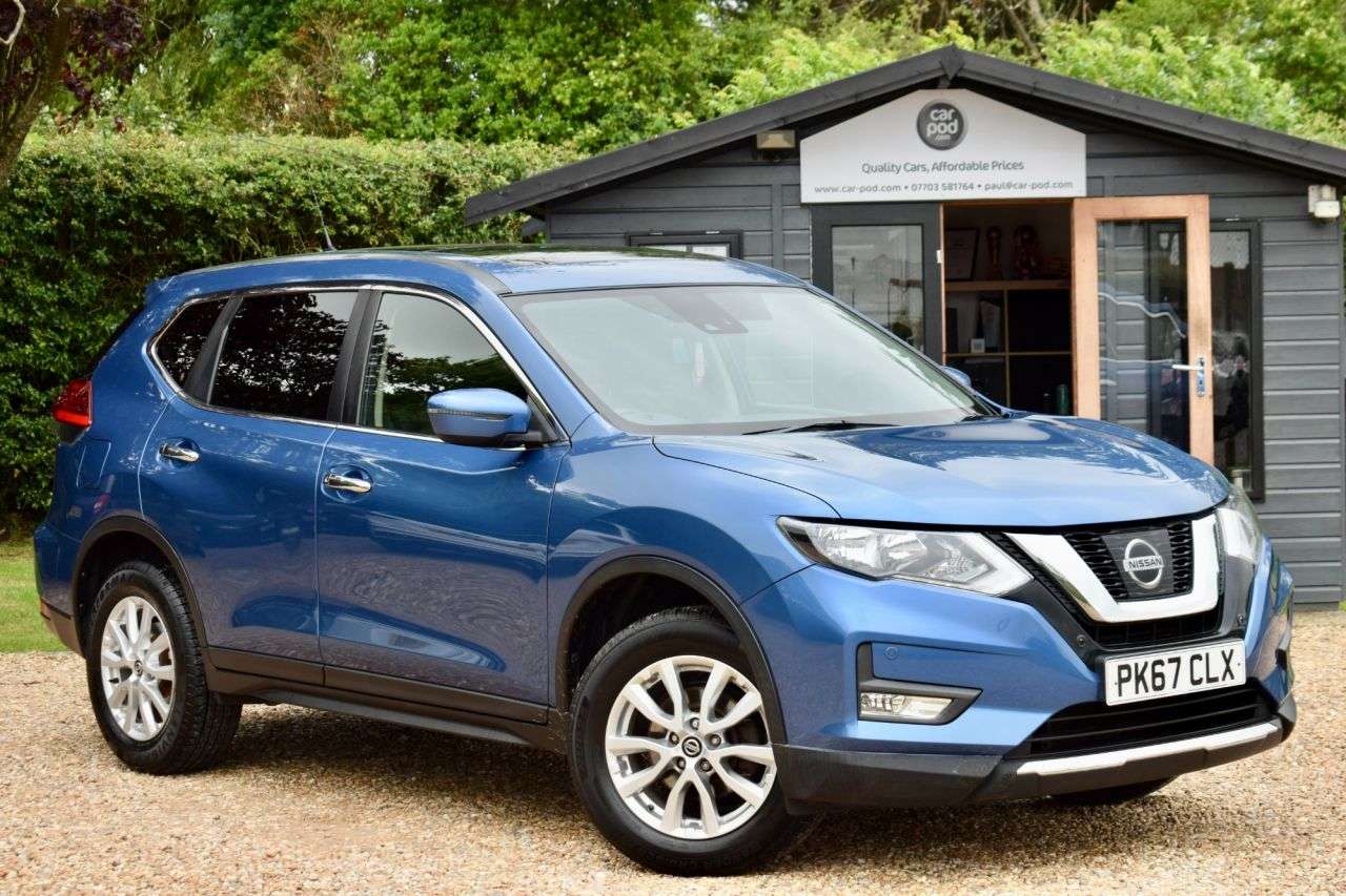 A 2017 NISSAN X-TRAIL 1.6 DIG-T Acenta SUV 5dr Petrol Manual Euro 6 (s/s) (163 ps) CRUISE CONTROL A 2017 NISSAN X-TRAIL 1.6 DIG-T Acenta SUV 5dr Petrol Manual Euro 6 (s/s) (163 ps) CRUISE CONTROL