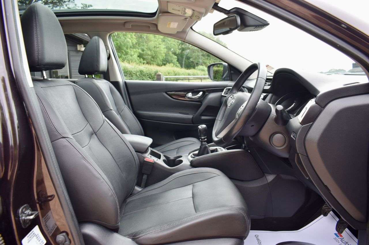 2015 NISSAN QASHQAI 2015 NISSAN QASHQAI