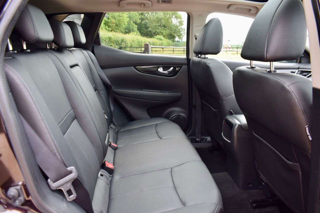 2015 NISSAN QASHQAI 2015 NISSAN QASHQAI