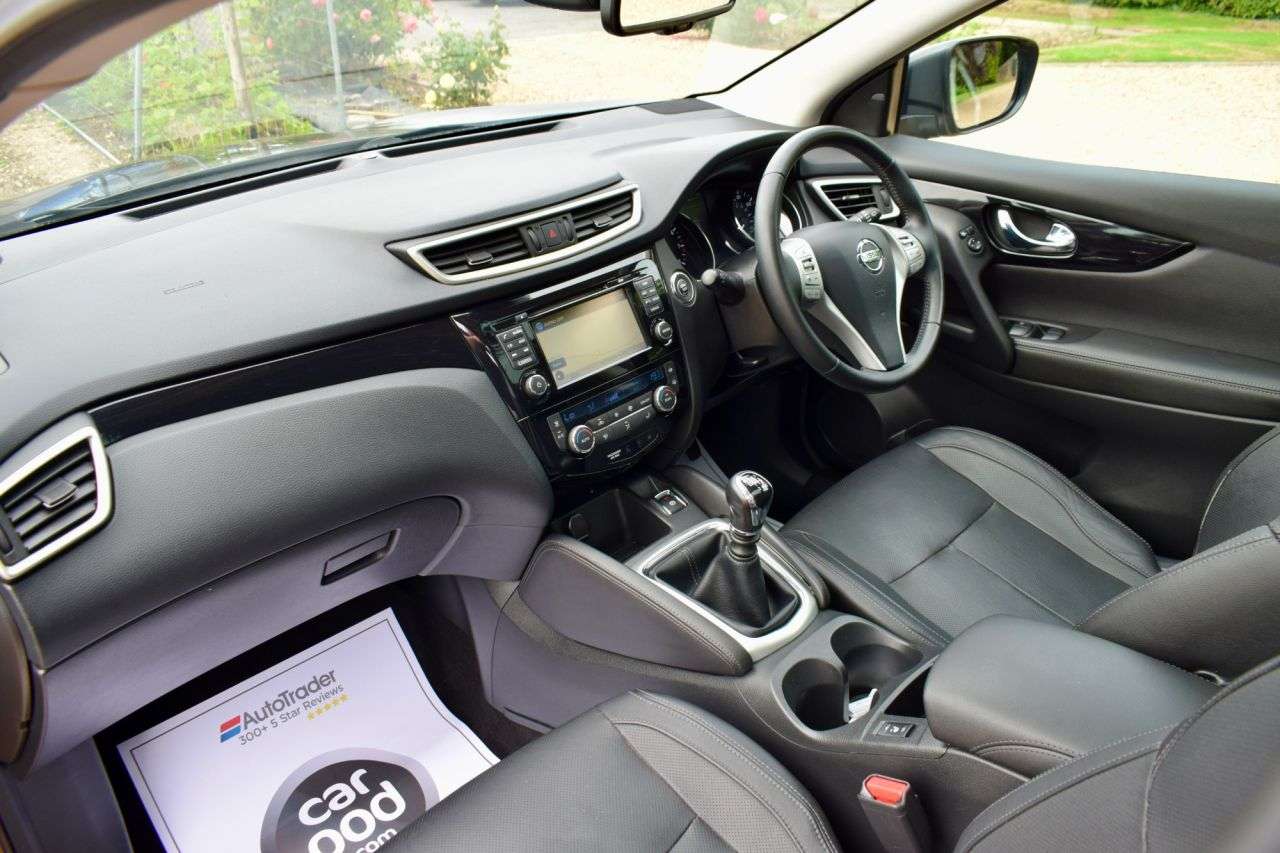 2015 NISSAN QASHQAI 2015 NISSAN QASHQAI