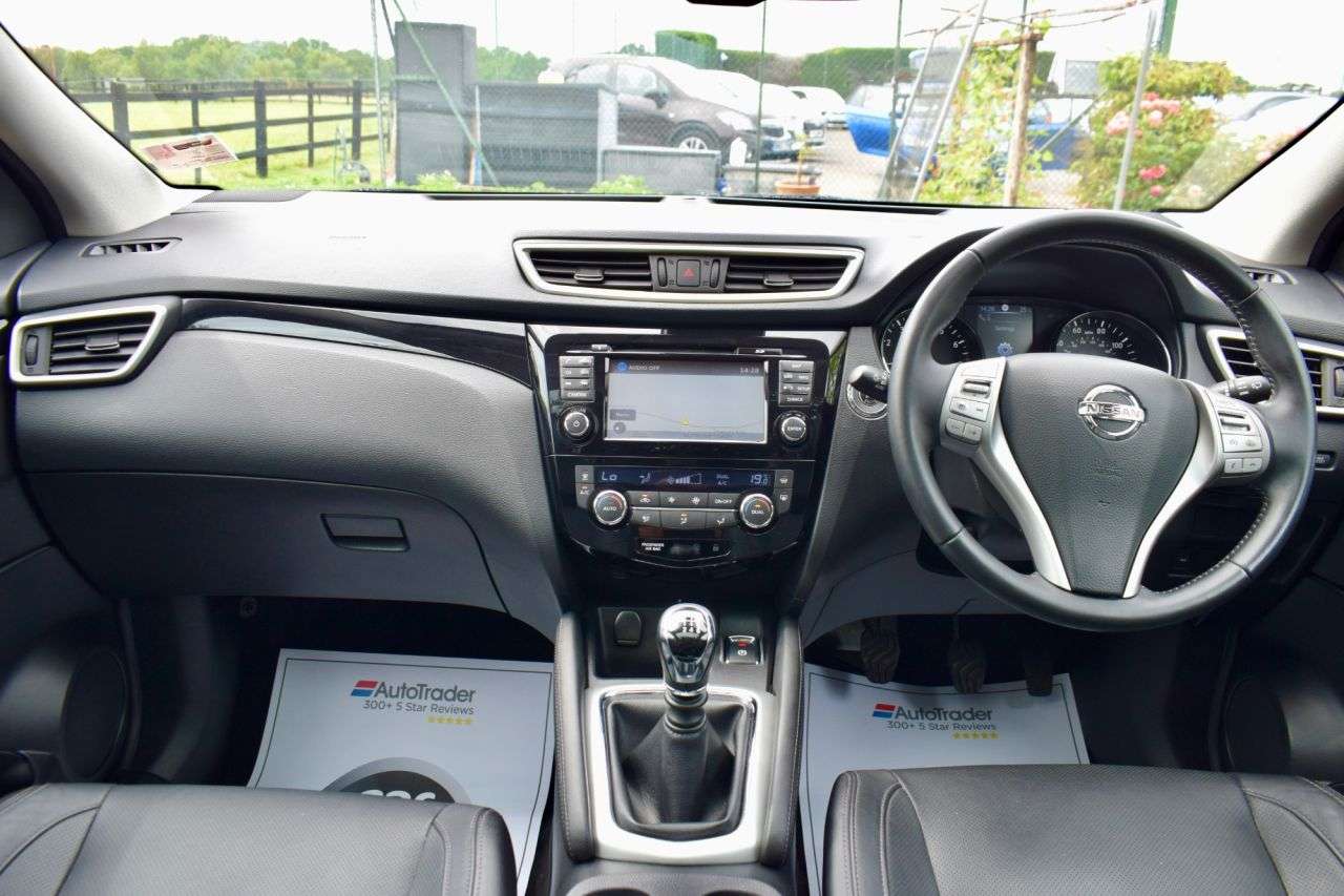 2015 NISSAN QASHQAI 2015 NISSAN QASHQAI