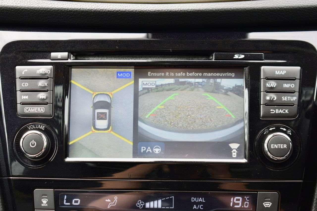 2015 NISSAN QASHQAI 2015 NISSAN QASHQAI