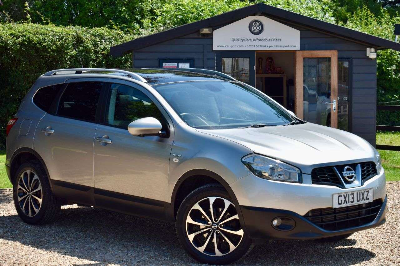 A 2013 NISSAN QASHQAI+2 1.5 dCi n-tec+ SUV 5dr Diesel Manual 2WD Euro 5 (110 ps) 360 CAMERAS, PANOR A 2013 NISSAN QASHQAI+2 1.5 dCi n-tec+ SUV 5dr Diesel Manual 2WD Euro 5 (110 ps) 360 CAMERAS, PANOR