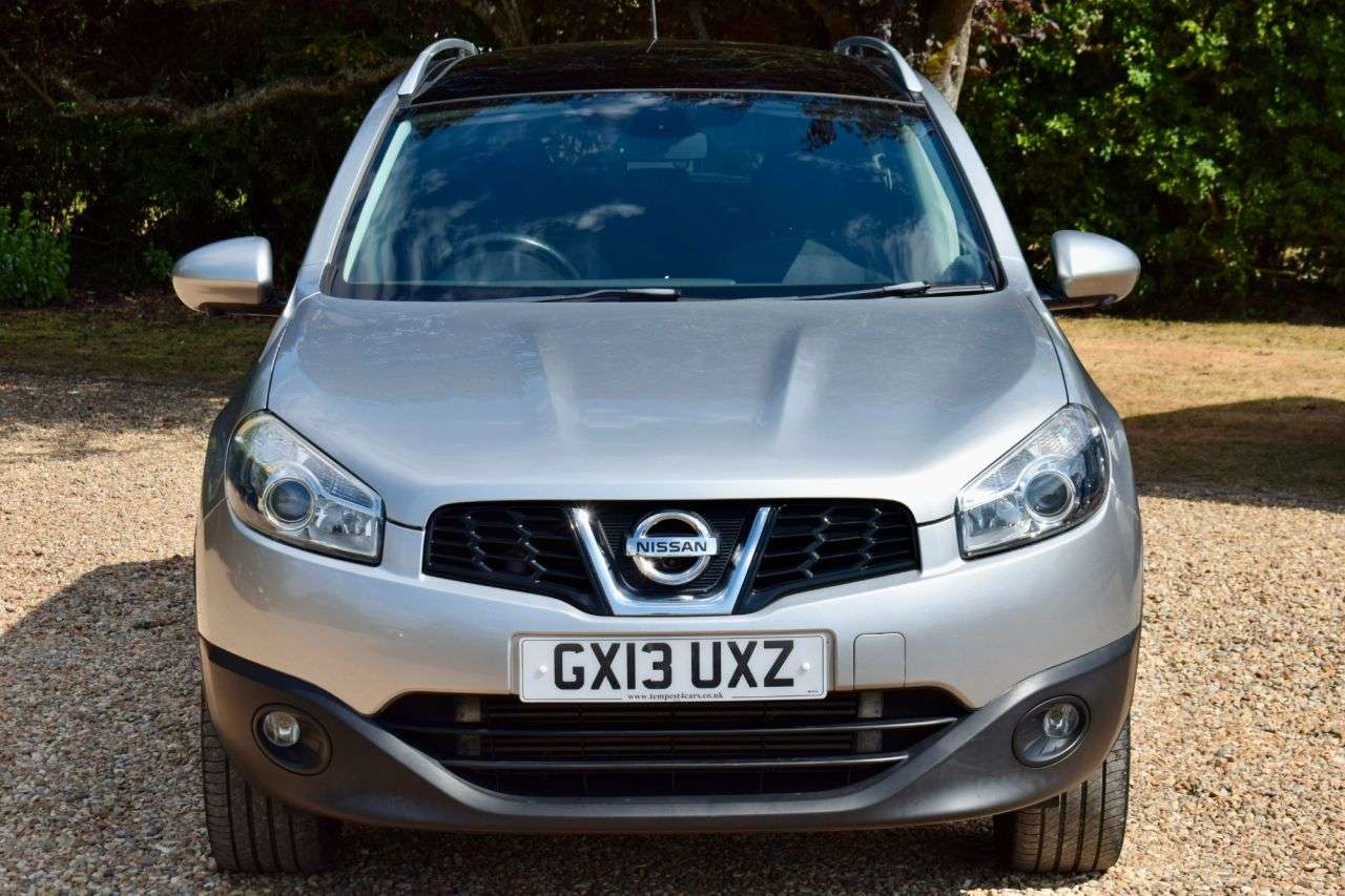 A 2013 NISSAN QASHQAI+2 1.5 dCi n-tec+ SUV 5dr Diesel Manual 2WD Euro 5 (110 ps) 360 CAMERAS, PANOR A 2013 NISSAN QASHQAI+2 1.5 dCi n-tec+ SUV 5dr Diesel Manual 2WD Euro 5 (110 ps) 360 CAMERAS, PANOR
