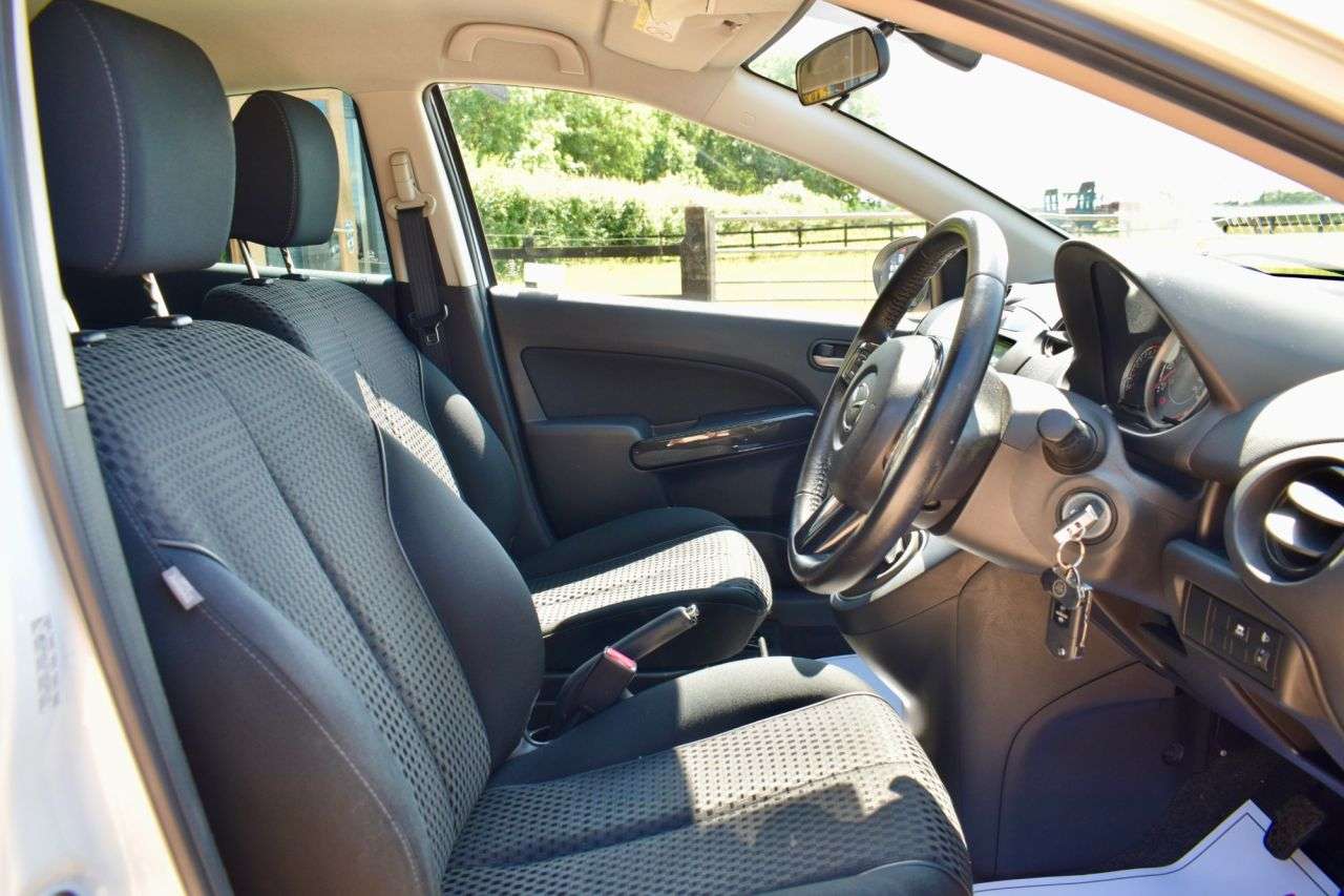 2015 MAZDA MAZDA 2 2015 MAZDA MAZDA 2