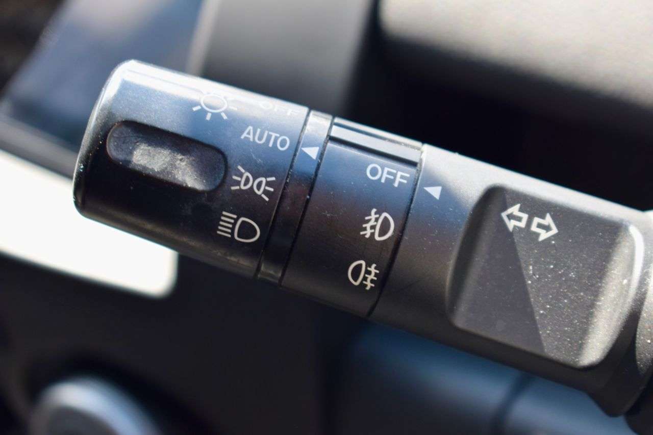 2015 MAZDA MAZDA 2 2015 MAZDA MAZDA 2
