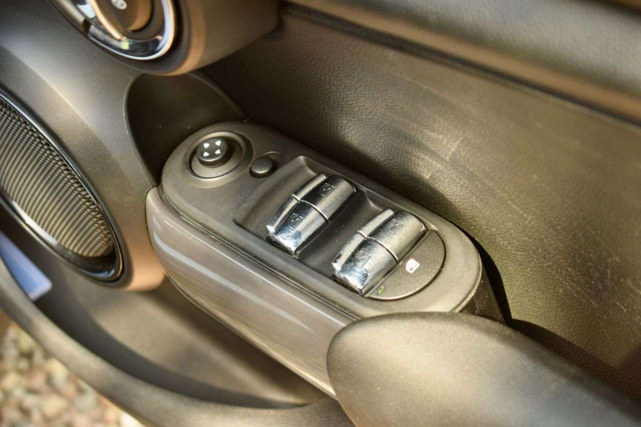 2019 MINI HATCH 2019 MINI HATCH