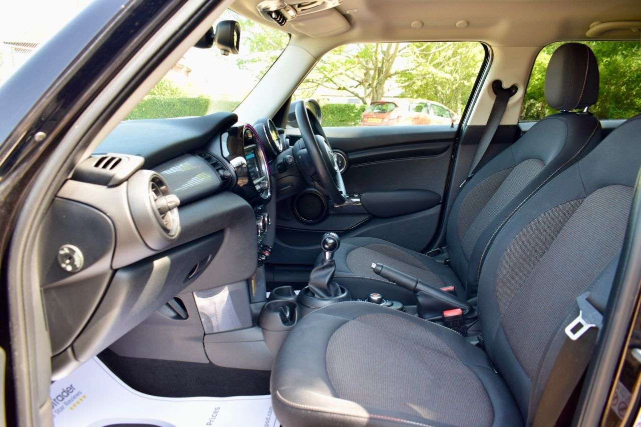 2019 MINI HATCH 2019 MINI HATCH