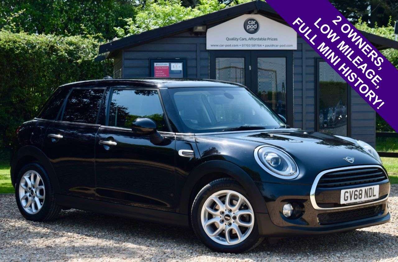 A 2019 MINI HATCH 1.5 Cooper GPF Hatchback 5dr Petrol Manual Euro 6 (s/s) (136 ps) FULL MINI A 2019 MINI HATCH 1.5 Cooper GPF Hatchback 5dr Petrol Manual Euro 6 (s/s) (136 ps) FULL MINI