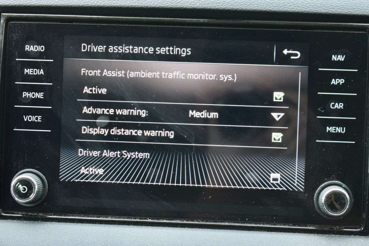 2018 SKODA KAROQ 2018 SKODA KAROQ