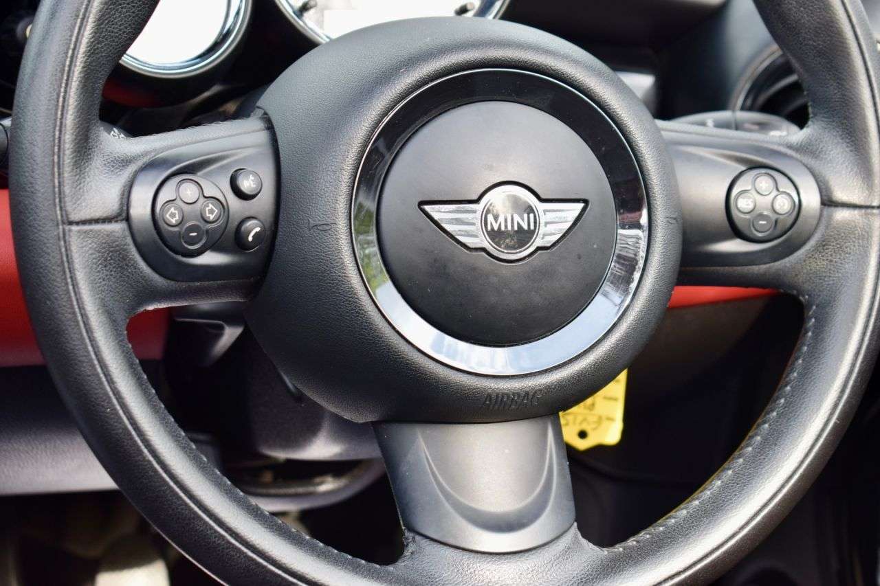 2015 MINI CONVERTIBLE 2015 MINI CONVERTIBLE