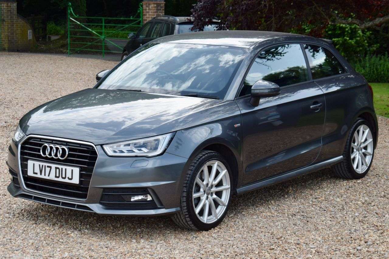 2017 AUDI A1 2017 AUDI A1