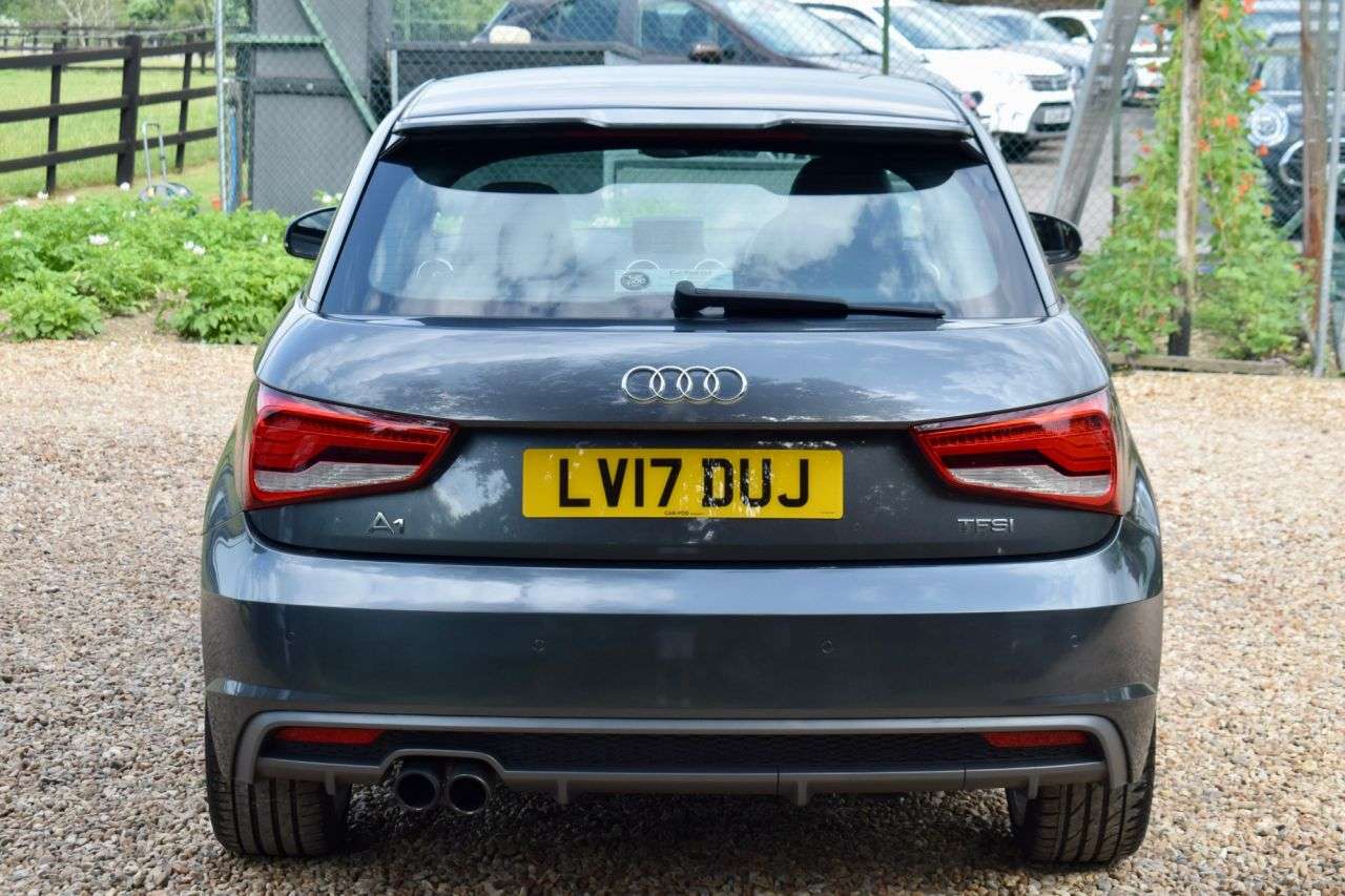2017 AUDI A1 2017 AUDI A1