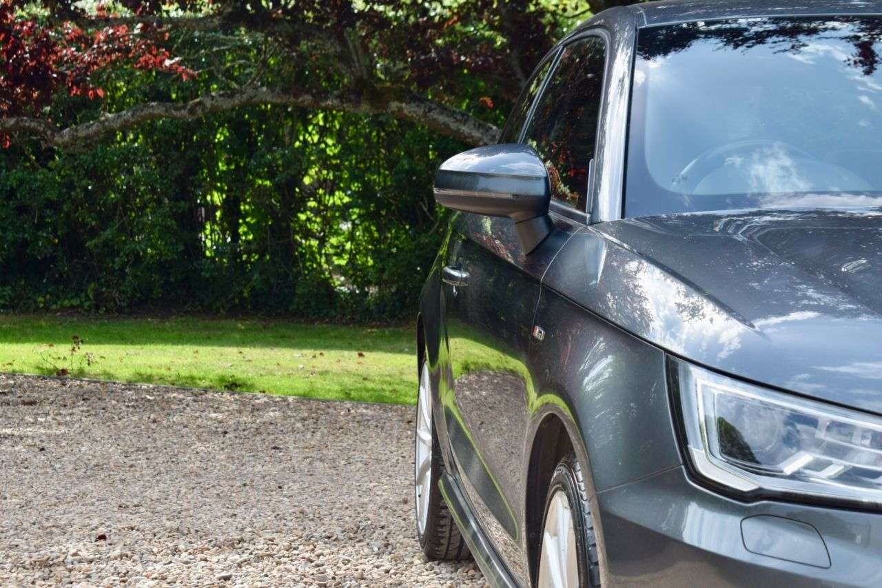 2017 AUDI A1 2017 AUDI A1