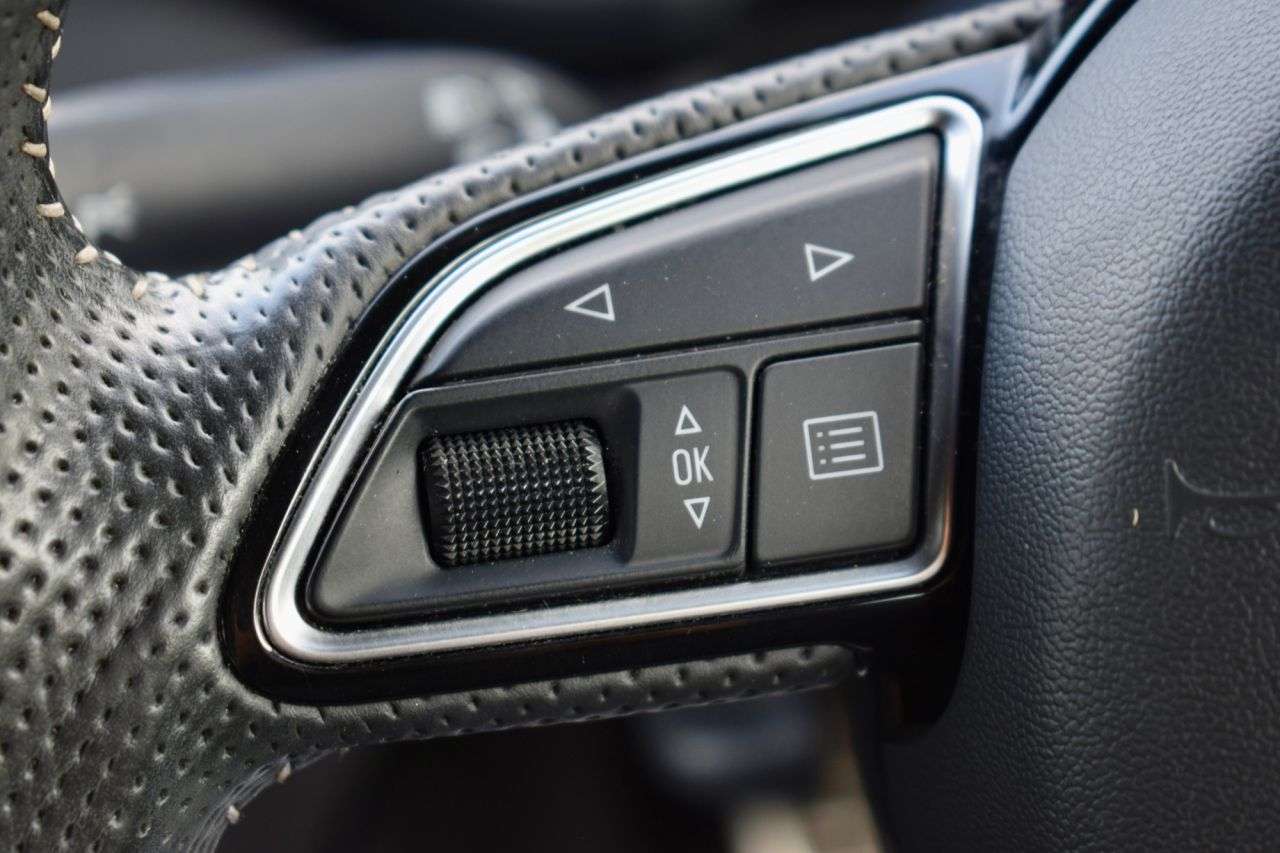 2017 AUDI A1 2017 AUDI A1